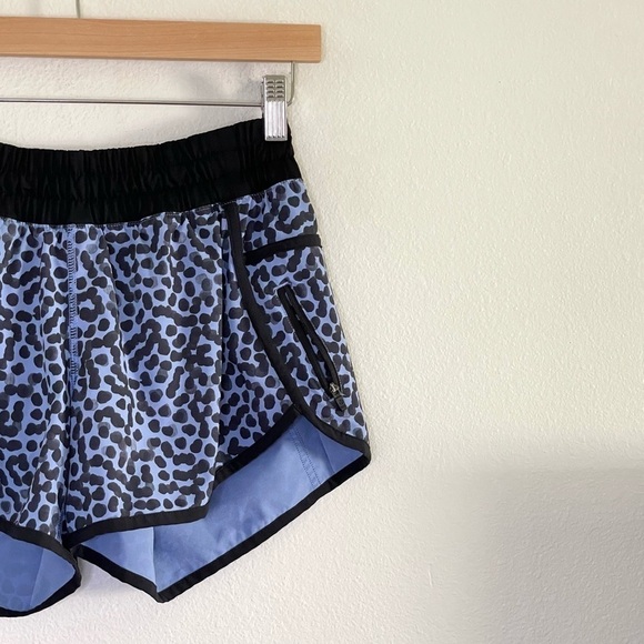 Lululemon Tracker Short III 4 Way Stretch Ace Spot Lullaby Blue Black 6 - Picture 8 of 16